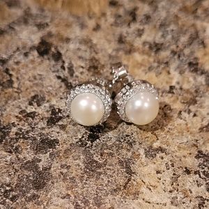 Freshwater cultured pearl diamond earrings